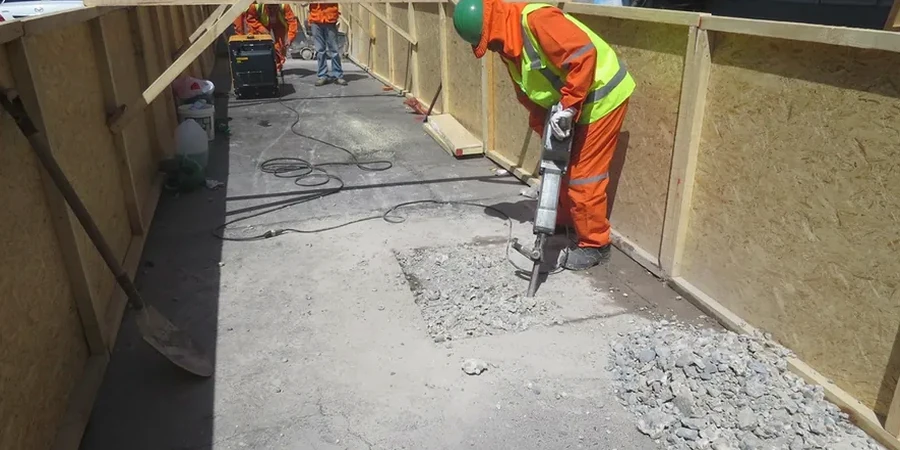 Calicata Exploratoria en Antofagasta: Reconocimiento Directo del Terreno